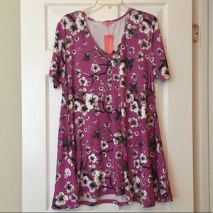 Simply Aster Tunic Top